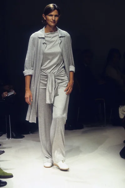 Look 18